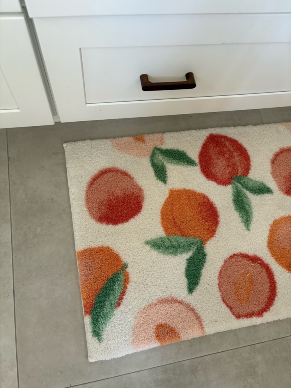 Peach Bath Mat - White/Orange/Green - Picture 4 of 5